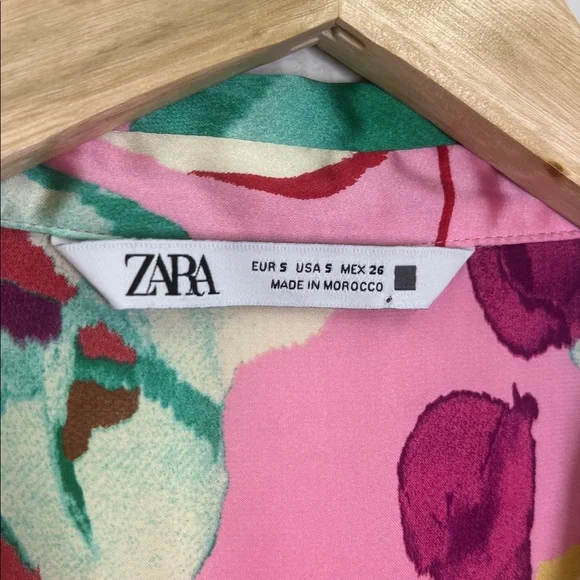Zara - Bright Colorful Floral Satin Effect Button Down Long Sleeve Blouse Size S - Picture 8 of 9